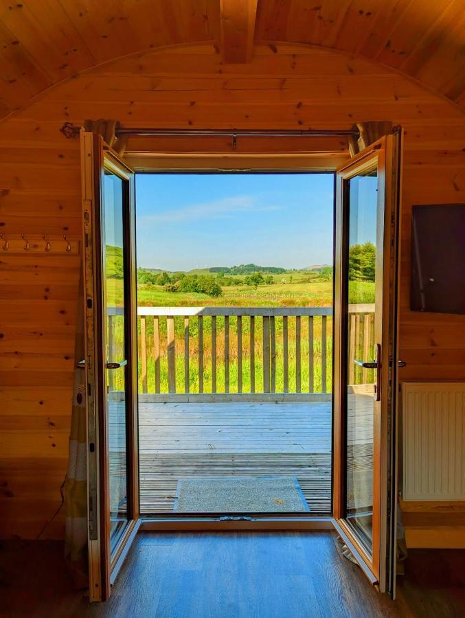 Pond View Pod 3 With Private Hot Tub -Fife - Loch Leven - Lomond Hills Villa Kelty Kültér fotó